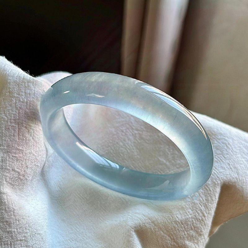 High Ice Variety Curry Blue Jadeite Blue Clear Water Bracelet Women's Agate Bracelet Horse Material Jade Bracelet Quartz Rock Jade Imitation
