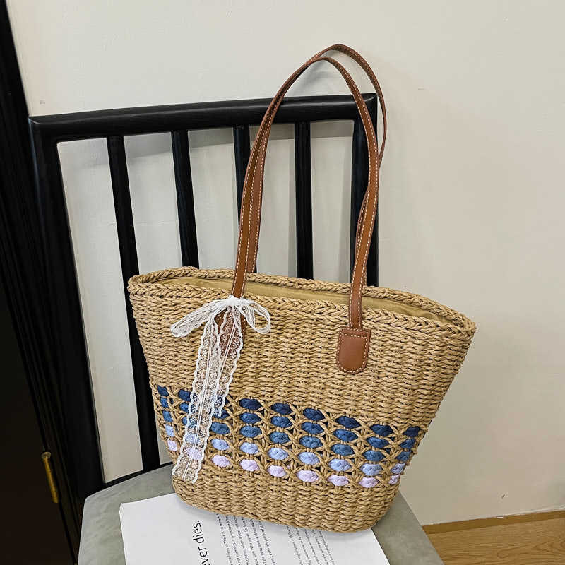 Large capacity vegetable basket bag women's summer new woven straw bag commuter seaside vacation beach bag