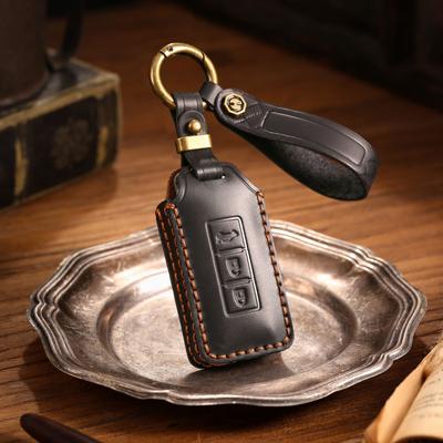 Suitable for 2023 New GAC-Mitsubishi Outlander Key Cover Keychain Leather Retro Key Protection Bag