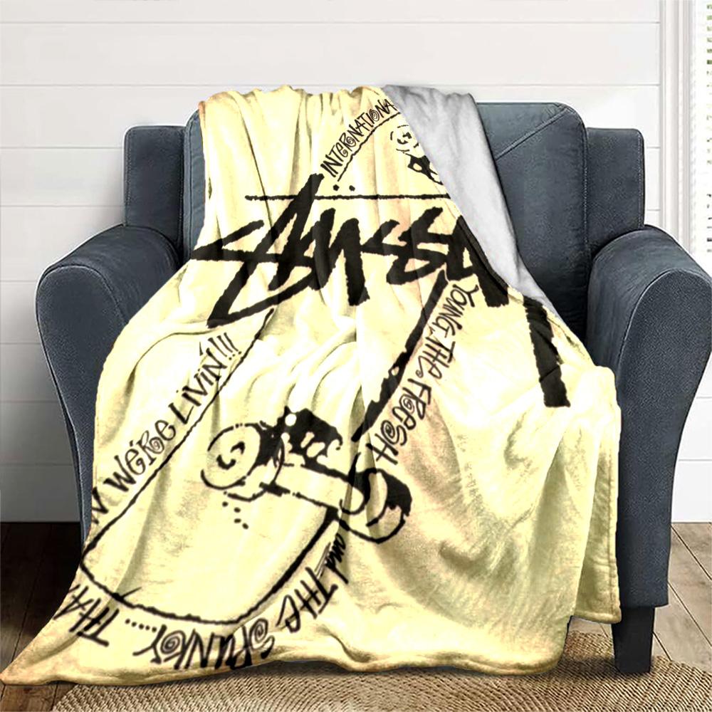 Dark Grey Camo City Text Signature Logo Flannel Blanket, Camouflage Street Style Soft Throw Blanket