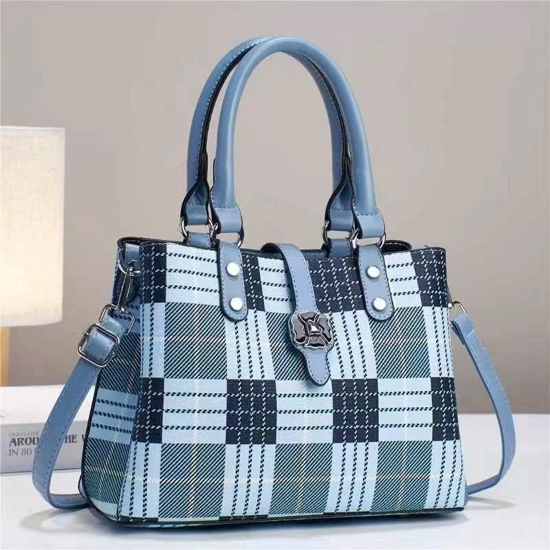 Chic Bucket Shape Pu Tote Bag For Women With Versatile Colors And Chain Elements