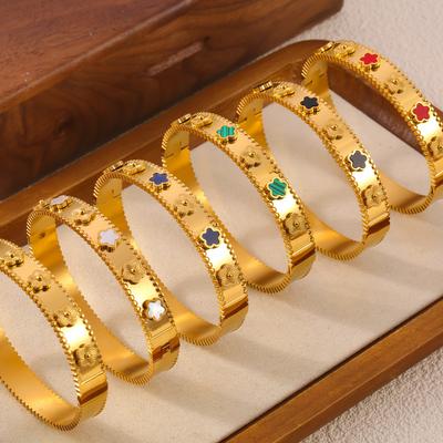 Neue Mode Blume Titan Stahl Überzogene 18k Gold Armband Fünf Blatt Blume Glück Gras Armband Schmuck