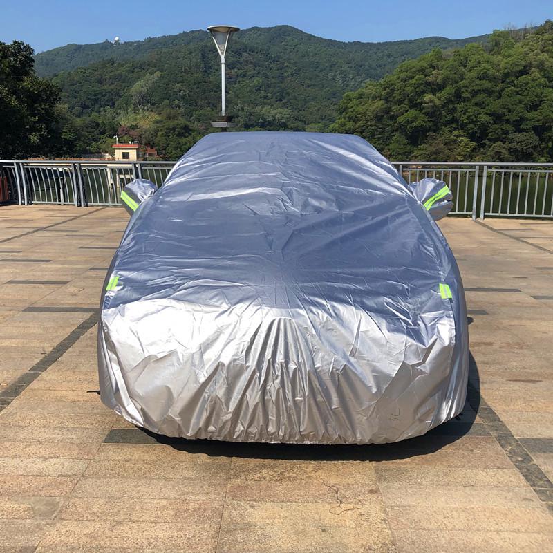 

Однослойный чехол для автомобиля из таффеты 190T: Защита от солнца, дождя, снега и пыленепроницаемость Sedan Medium серебряный