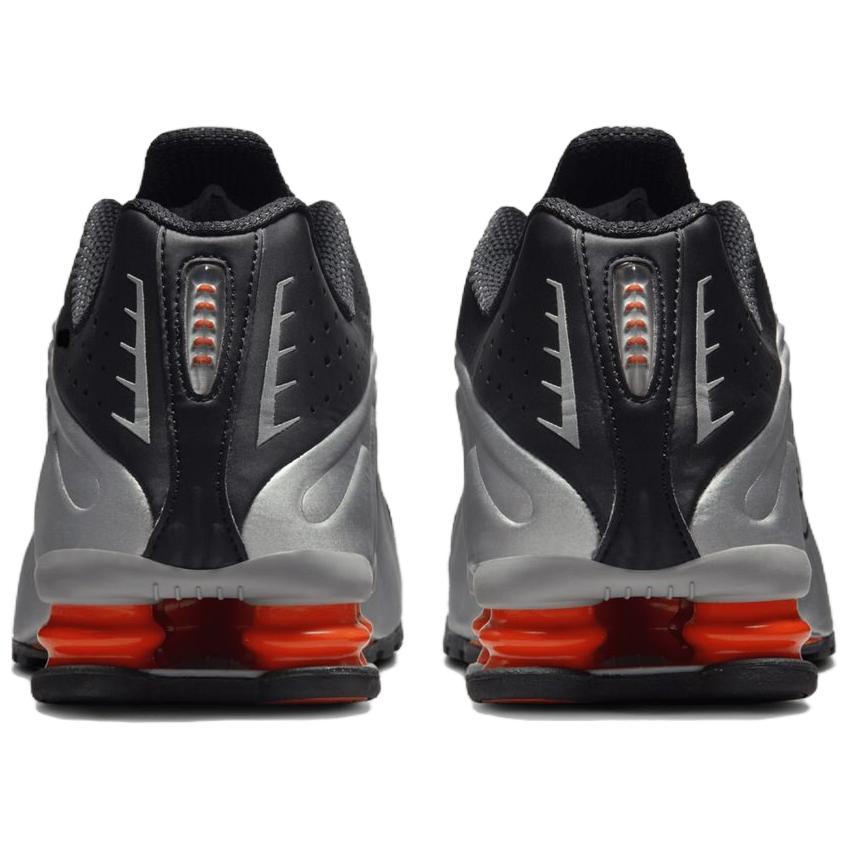 Nike Shox R4 Black Metallic Silver 2025 Sneakers HQ1988-002