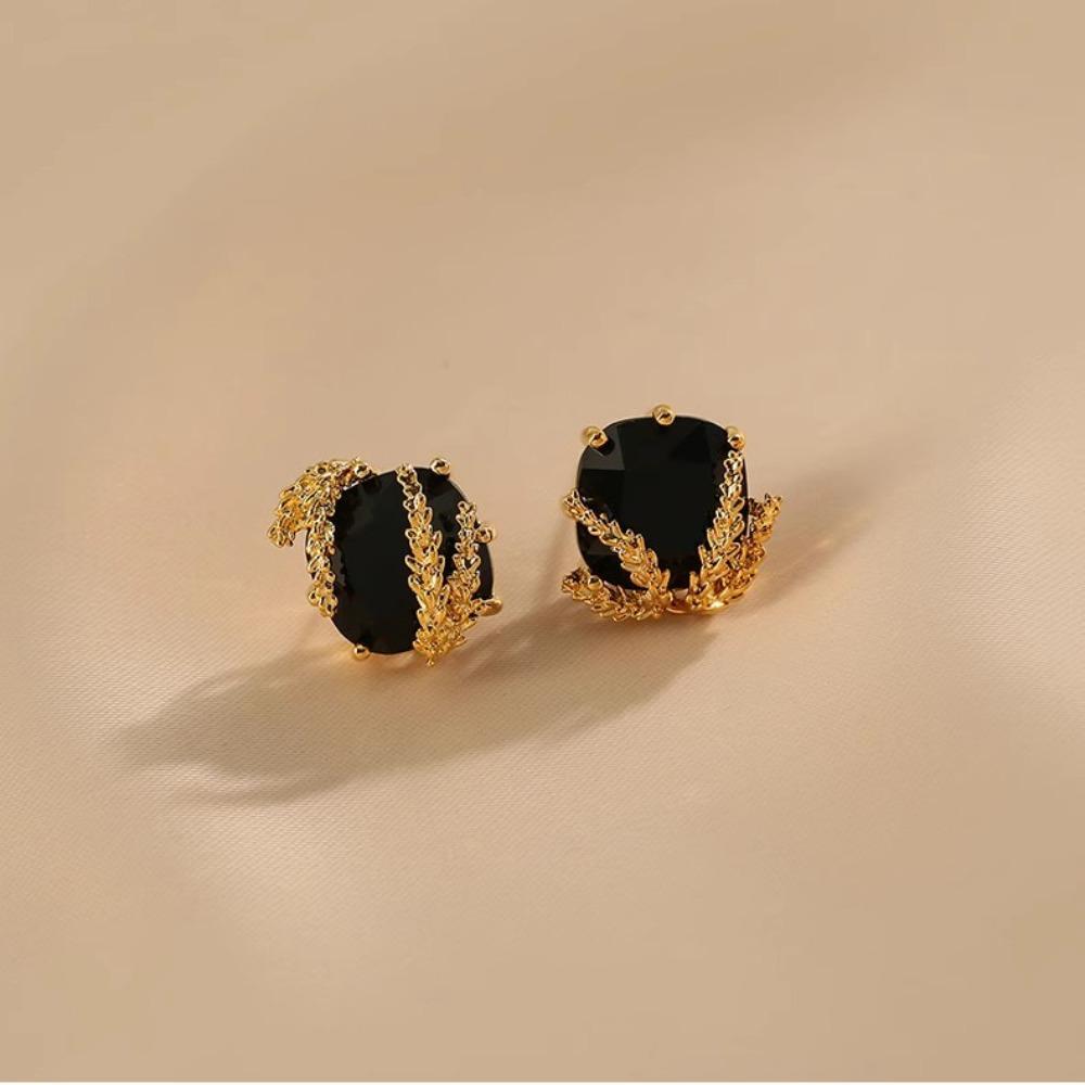 Vintage Earrings Square Diamond Wheat Studs Unique French Luxury Black Earrings for Women