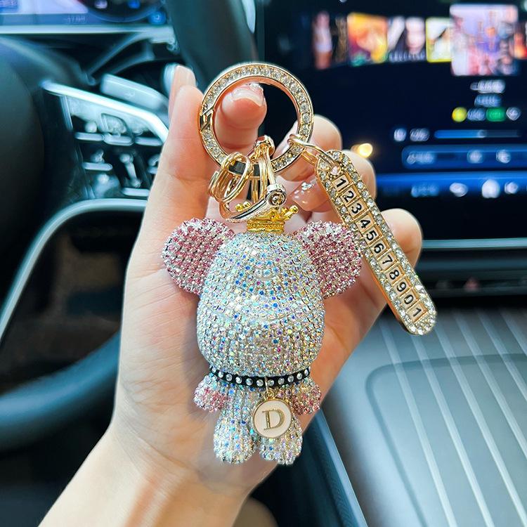 Nyckelring med strasspanda, anpassad bokstav och anti-förlustplatta