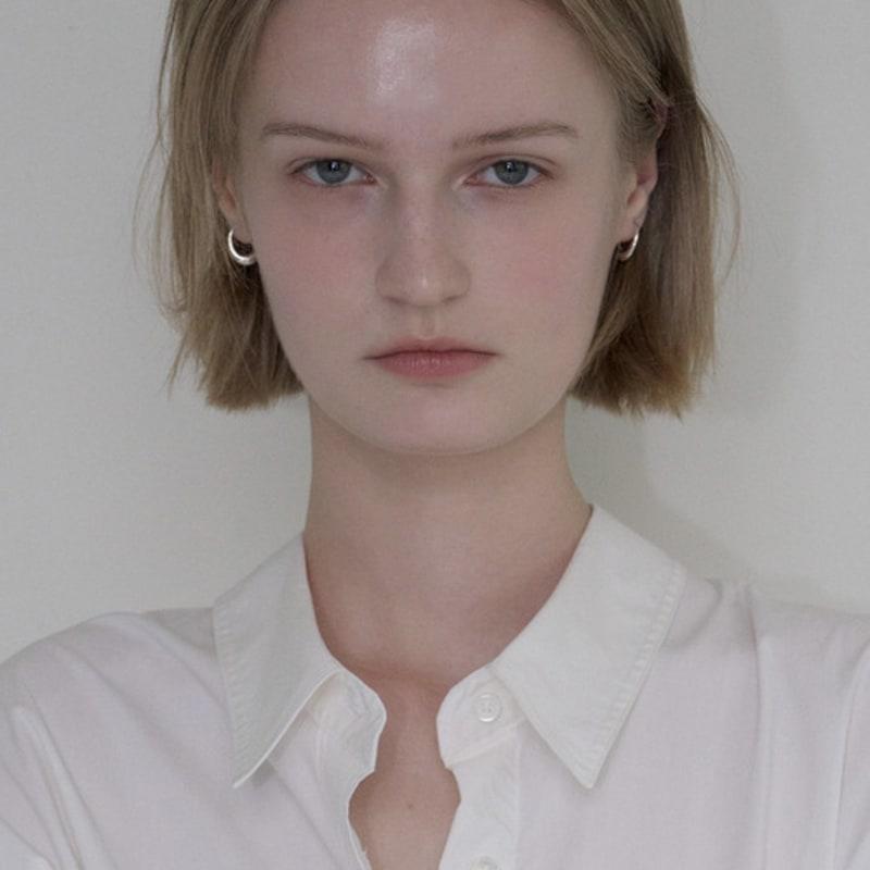 Ovbeige [VEI] 925silver BOLD HOOK EARRINGS