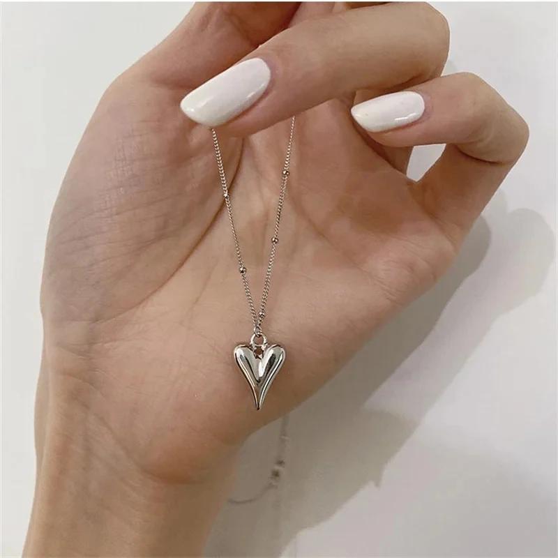 A Strip of Exquisite Fashion Stainless Steel Cross Necklace Suitable for Women's Clavicle Chain Jewerly Accessory Daily Wear