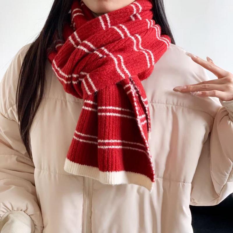

Women s Red High-End Knitted Wool Scarf: Simple, Versatile, Warm Winter Neck Warmer