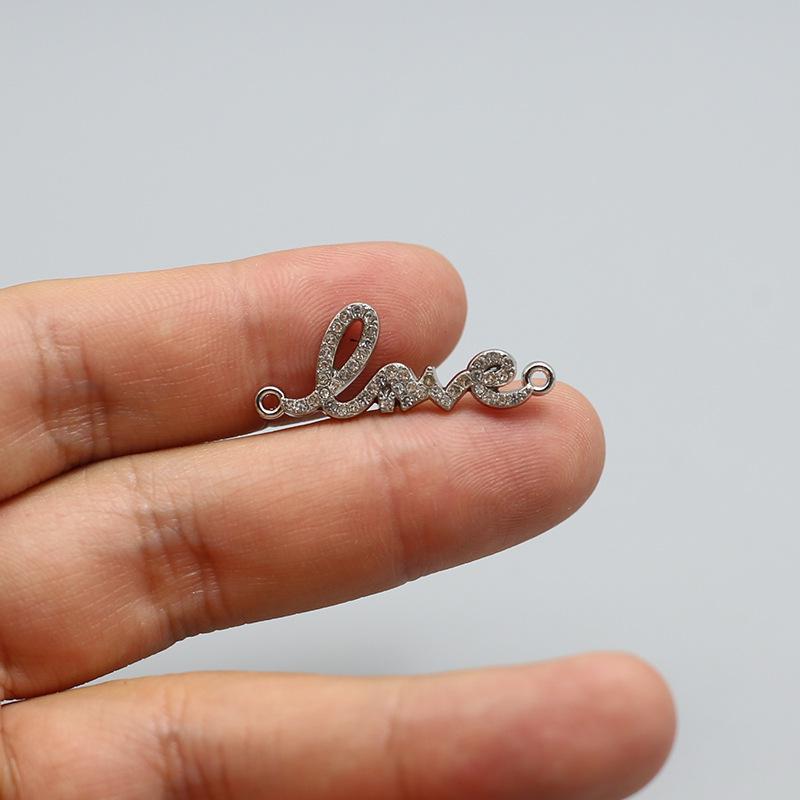 Fibbie Perforate in Metallo con Nomi Inglesi per Abbigliamento Fatto a Mano, Braccialetti e Collane