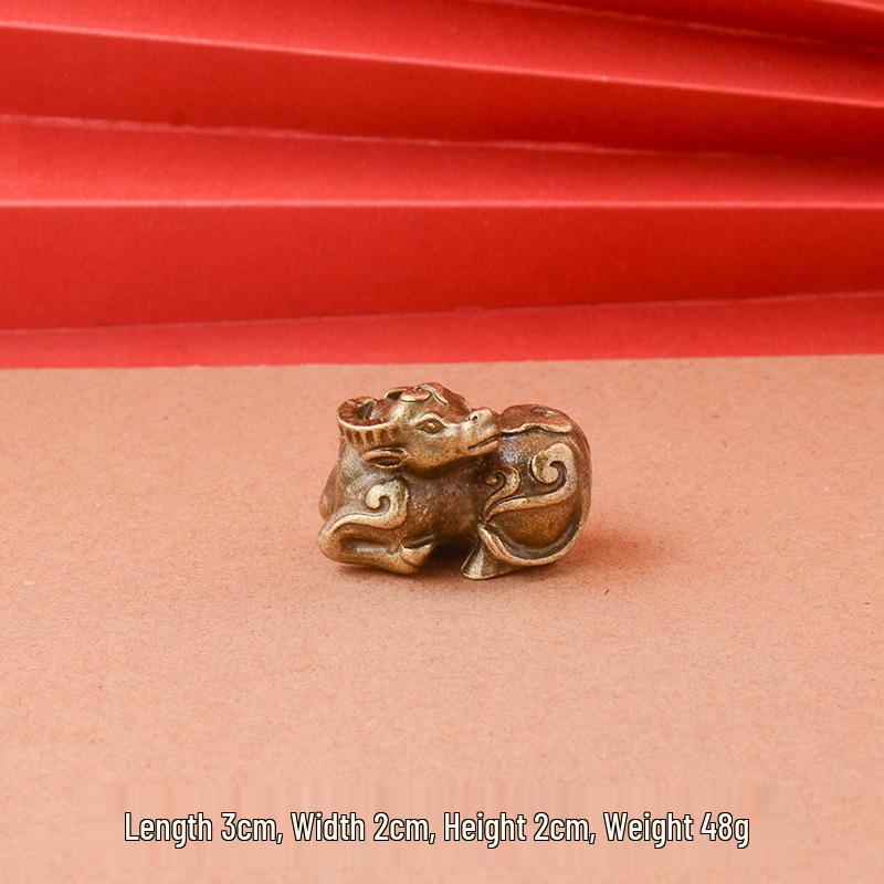Creative Bronze Animal Model: Rhinoceros and Gorilla Ornament - Home/Office Desktop Tea Pet Decor