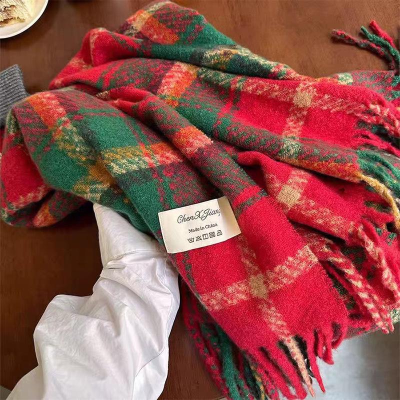 New gift Christmas red fringed plaid scarf women's winter high-end feeling warm Korean shawl thickened scarf