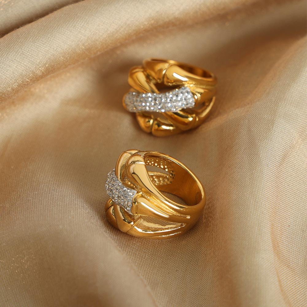 316L Stainless Steel Rings for Women 18K Gold Plated Hollowed Inlaid Zircon No Tarnish Women's Ring Minimalist Couples Zircon