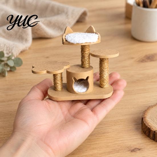 Dollhouse Furniture Accessories 1:12 Miniature Cat Tree Model, DIY Scene Model Ornament with Realistic Cloud Platform Nest Design, Multi-layer