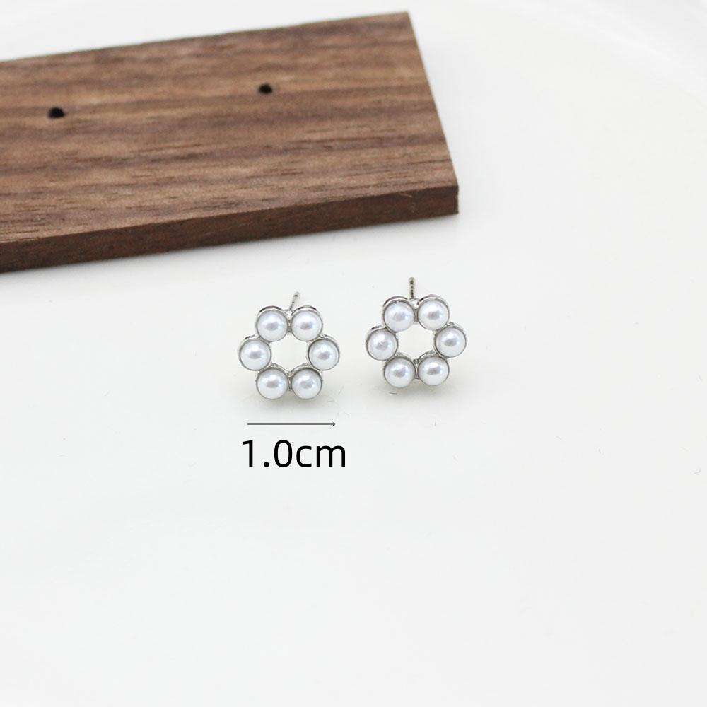 Mini Imitation Pearl Hollow Round Circle Geometry Stud Earring for Women Jewelry Christmas Girl Gift