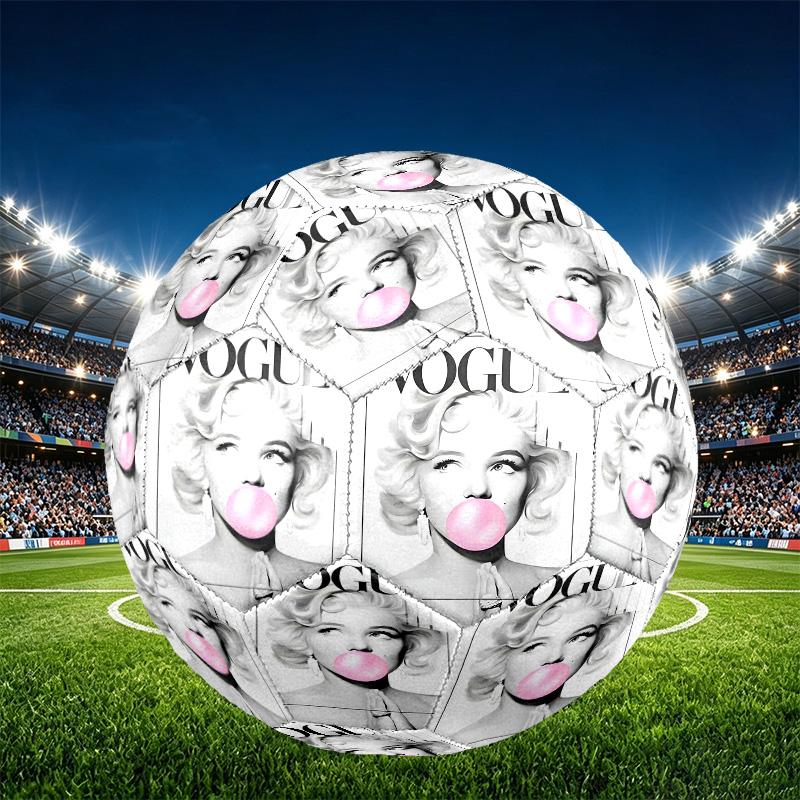Marilyn Monroe Print Size 5 Soccer Ball, PU Wear Resistant Football for Match Training and Daily Practice, Birthday Gift for Soccer Fans