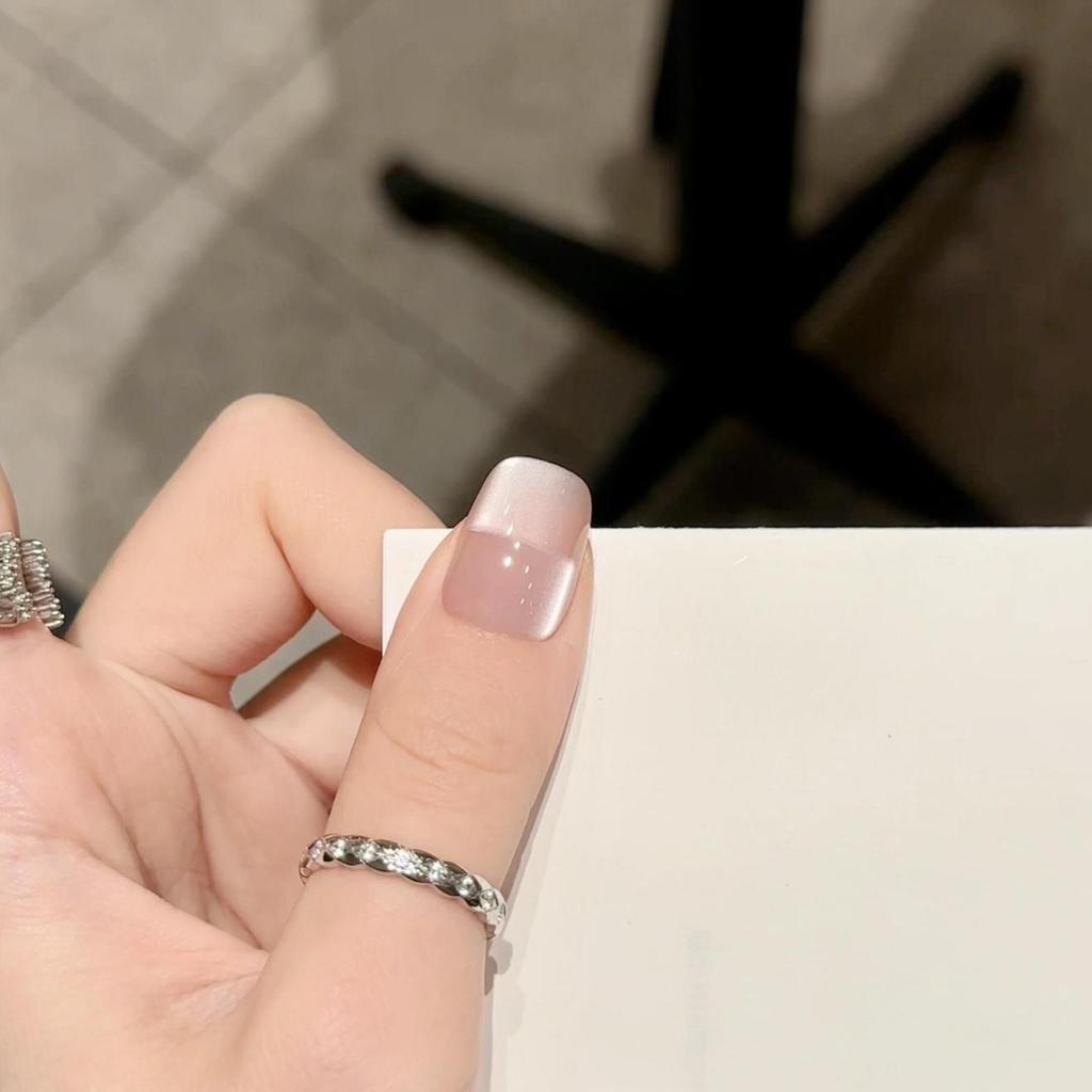 Simple Glass Bead Space Cat's Eye Pure Hand-worn Nail Advanced Nude White Short Nail Patch Fake Nail