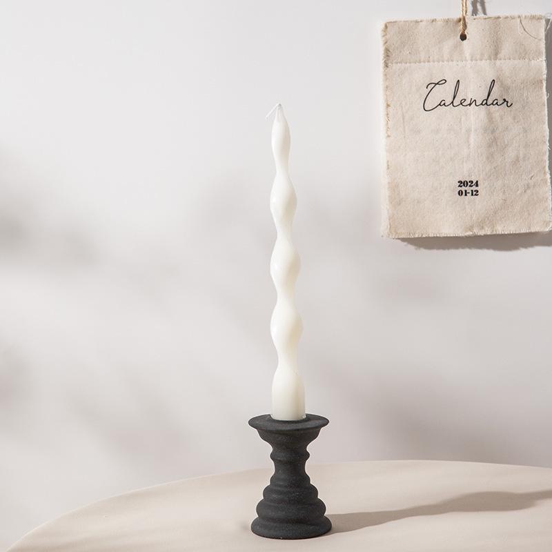 

Элегантная французская ретро спиральная ароматерапевтическая свеча - Витой дизайн для атмосферного украшения стола Pure White