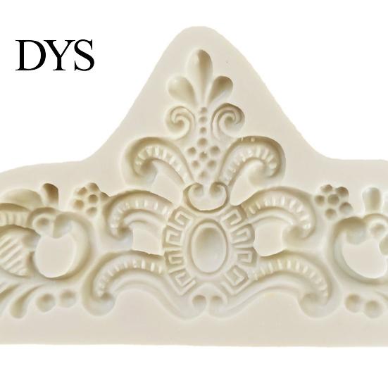 Cake Topper Mold Fondant Non-sticky Easy Demoulding Food Grade Retro Dessert Embossment Pattern Crown Cupcake Baking Accessories