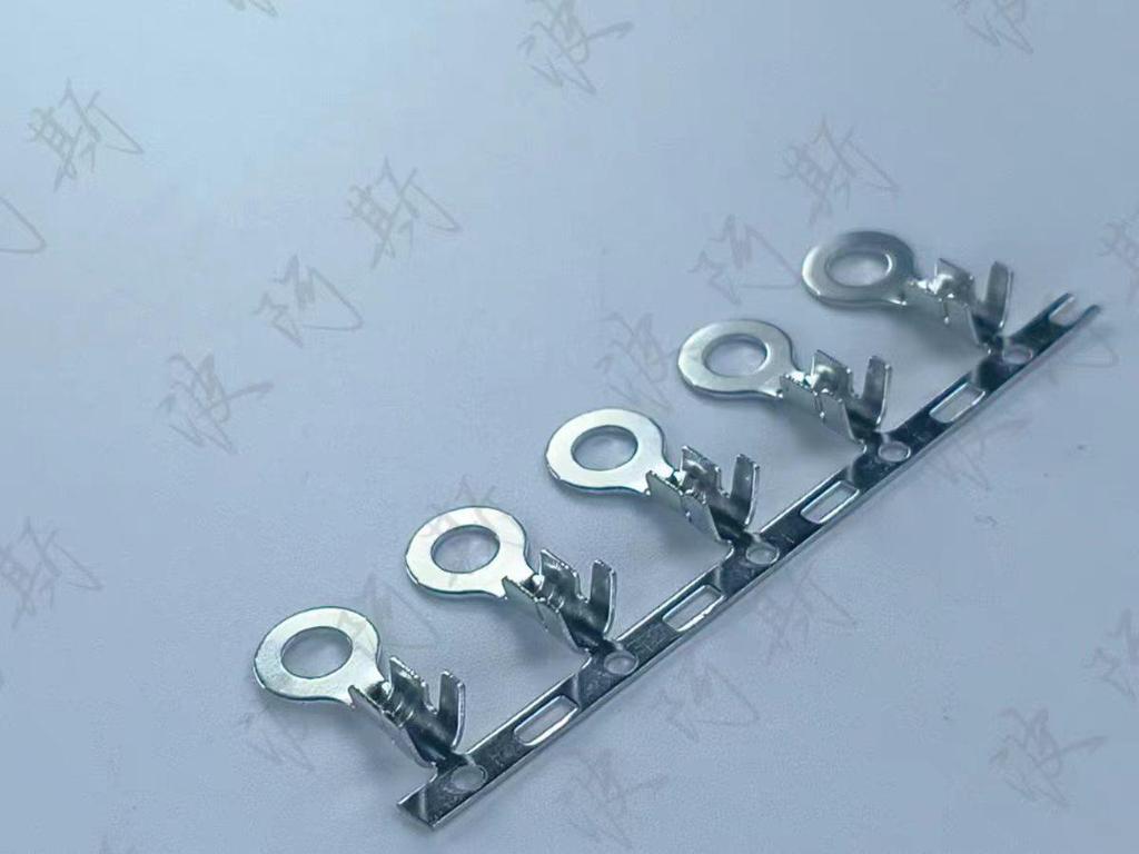4.3 Terminal Lug: 8.0 OD, 0.5 Thickness, Horizontal Type B Circular Ground Ring Terminal, 4000/Roll.