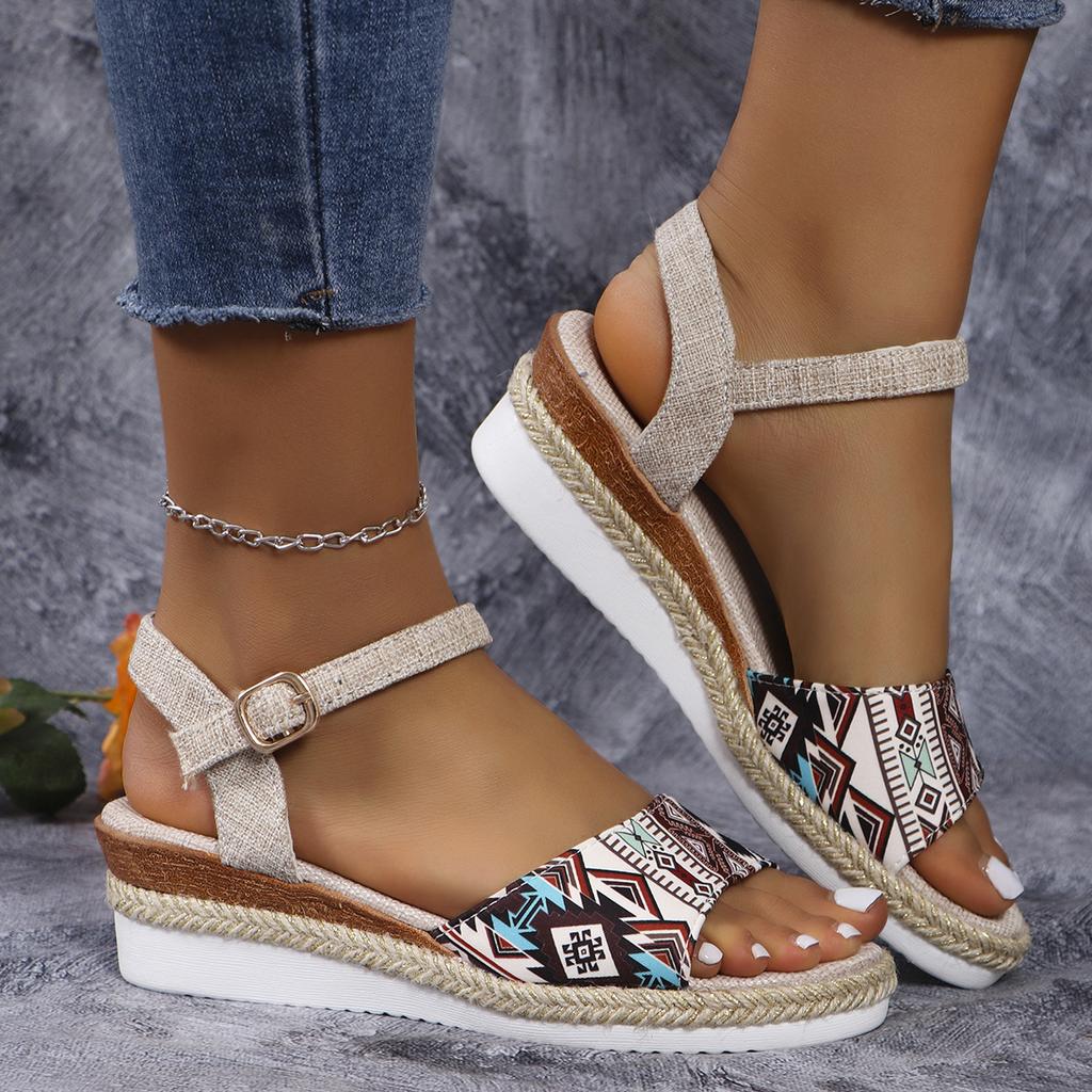 Fashion Slope Heel Thick Sole Sandals for Women's Summer 2024 New Fashionable and Versatile Trendy Internet Famous Roman Shoes