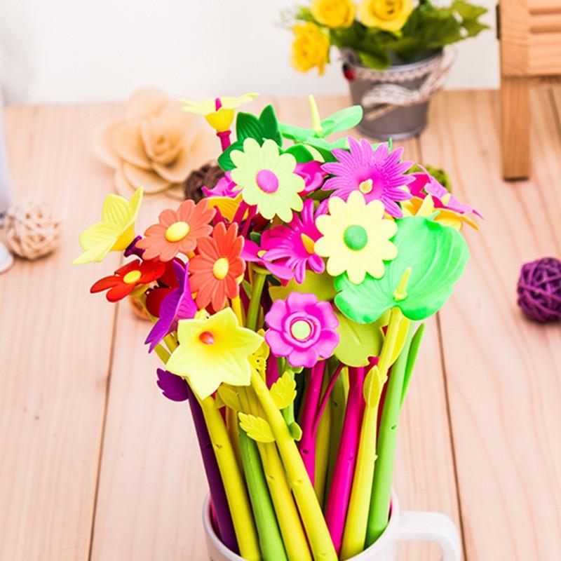 

1Pc Soft Silicone Flowers Neutral Pen Colorful Flowers Ballpoint Pen 0.5mm Black Ink Pen School Office Stationary for Gift Random style 1Pc