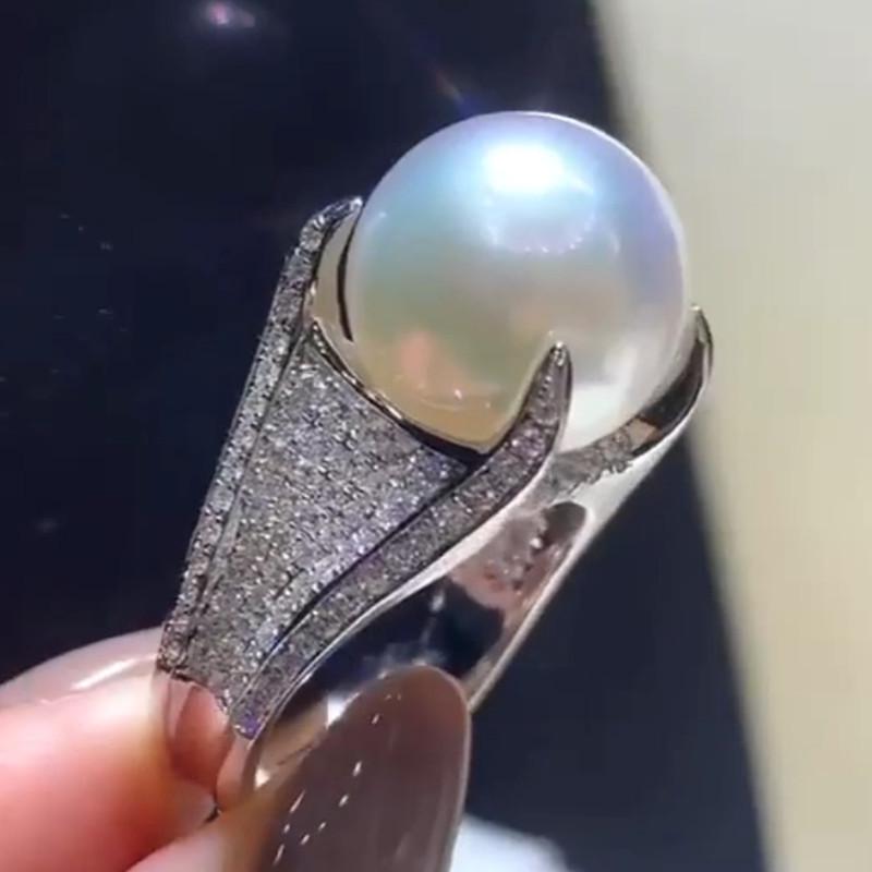 Cao Sh Baroque-Style Luxury Zirconia and Faux Pearl Ring for Women