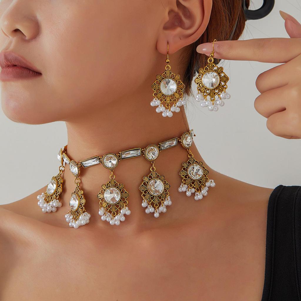 European & American Ethnic Geometric Gemstone Jewelry Set: Necklace & Earrings