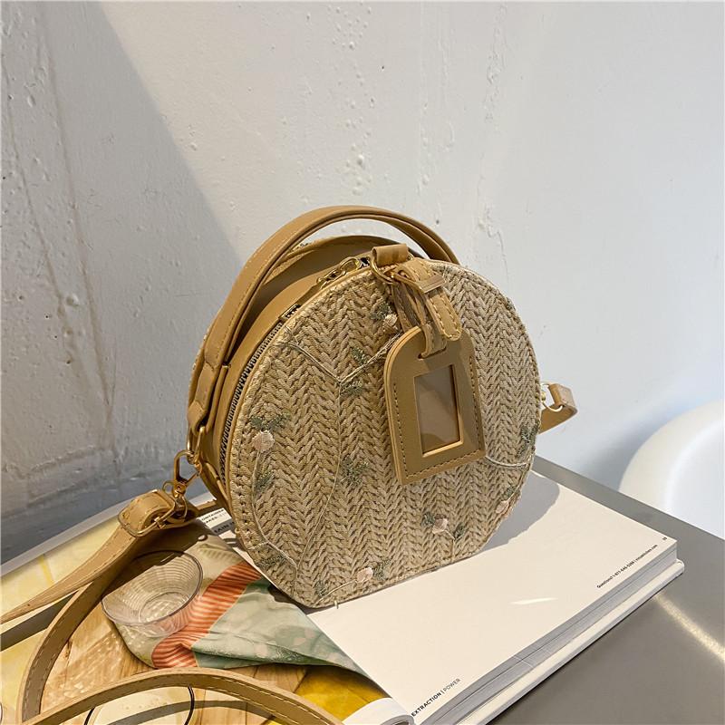 

ins trendy Internet celebrity straw bag 2025 new small fresh flower woven handbag shoulder messenger small round bag хаки