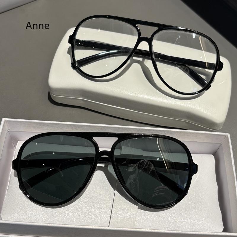 Fashion Oversized Double Bridges Pilot Men Sunglasses Vintage Rivets Women Red Blue Trending Punk Sun Glasses Shades UV400