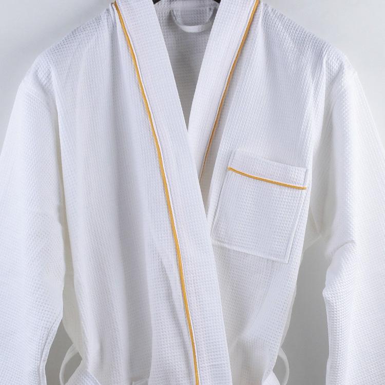 Five-Star All-Cotton Waffle Weave Unisex Bathrobe – Absorbent Hotel & B&B Sleepwear, One-Size 