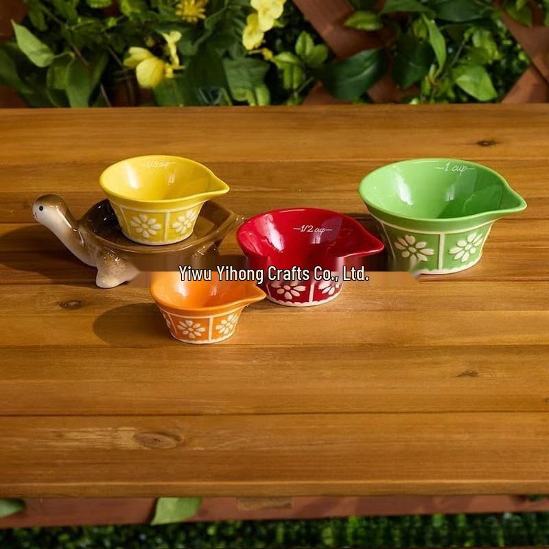 

TK Novel Turtle Style Measuring Cup Set - Cute and Modern Kitchen Utensils