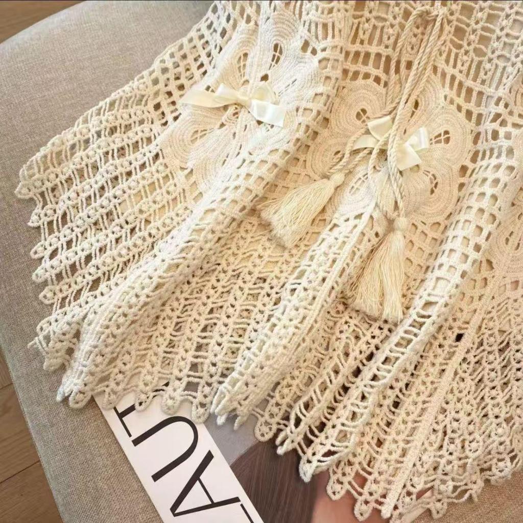 Genuine Two-Piece Women's Summer T-shirt with Woolen Fabric and Crochet Lace Trim