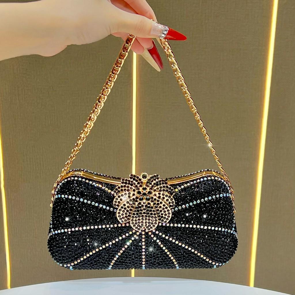 Borsa da sera a pochette di lusso con diamanti per eventi formali con catenella e chiusura a lucchetto