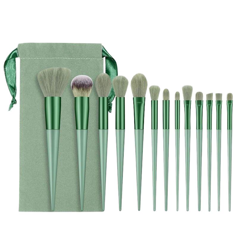 Custom Private Label Green 13-Piece Professional Face Makeup Brush Set with Angular Blush and Soft Bristles