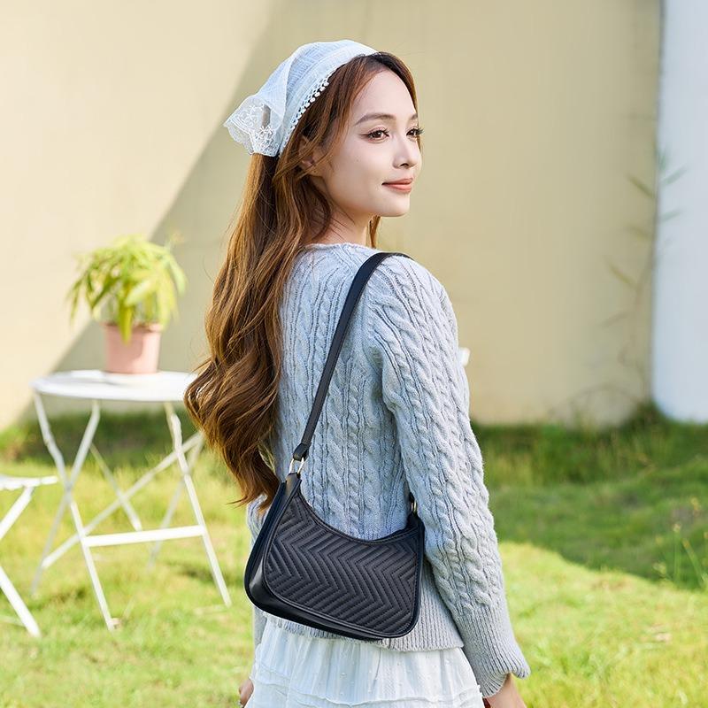 Small bag women's autumn and winter trend shoulder bag simple fashion messenger bag underarm women's bag
