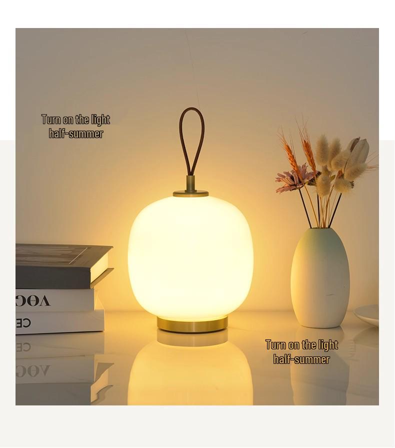 Dänemark VL45 Tragbare kabellose Lade-Tischlampe für Wohnzimmer, Schlafzimmer, Esszimmer und Nachttisch-Atmosphäre.