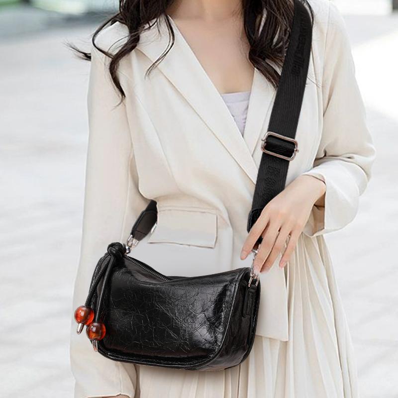 Aidrani New Women's Underarm Bag, Made of Cowhide Material with Pleated Design, Can Be Worn On One Shoulder or Crossbody
