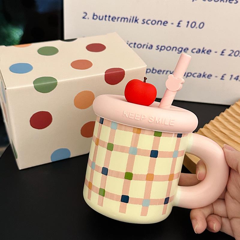 

Girls High Value Apple Ceramic Mug With Lid Internet Celebrity Creative Design Straw Cup Household Water Cup Souvenir About 350ml