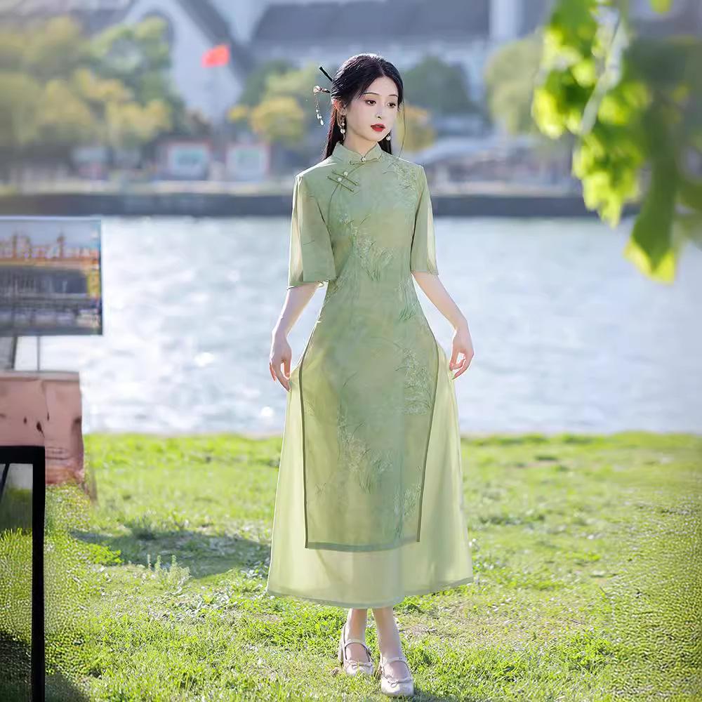 Orchid Green Summer 2025 Cheongsam: Chinese-Style Young Girl's Ao Dai Tea Dress for College Send-Off