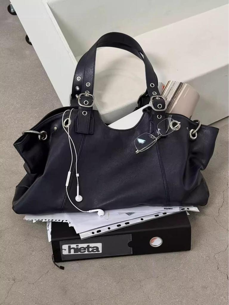 Chic Y2K Motorcycle Bag: Large Capacity Korean Commuter Tote & Versatile Travel Shoulder Bag for Women