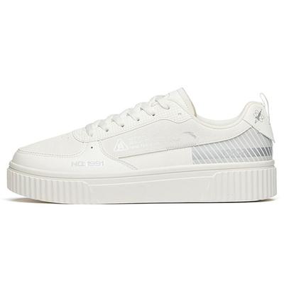 Obuwie męskie – Sneakersy