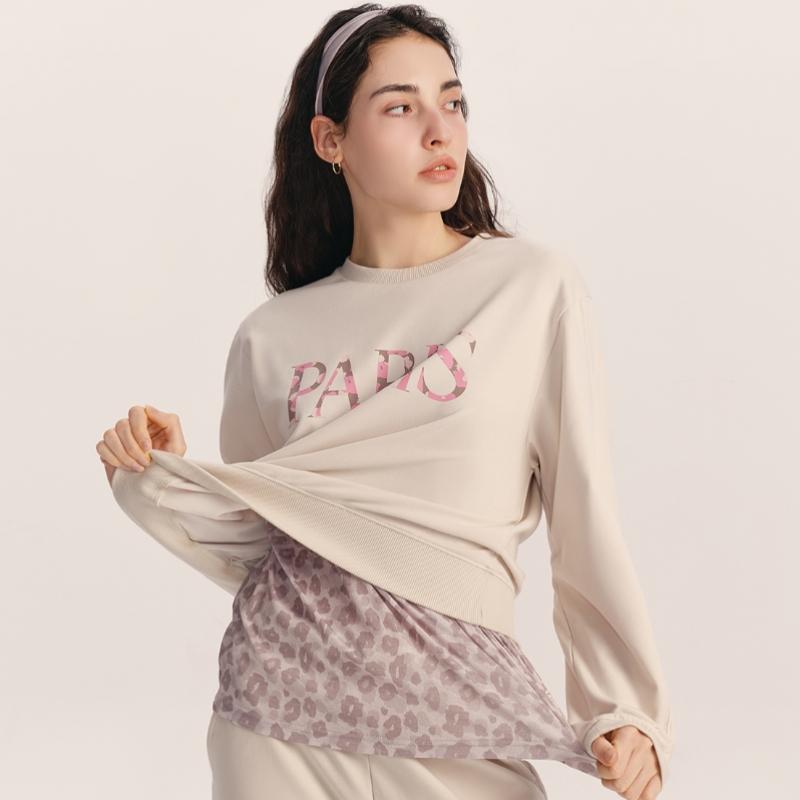 Huit Leopard Graphic Sweatshirt Htwtp4i02t