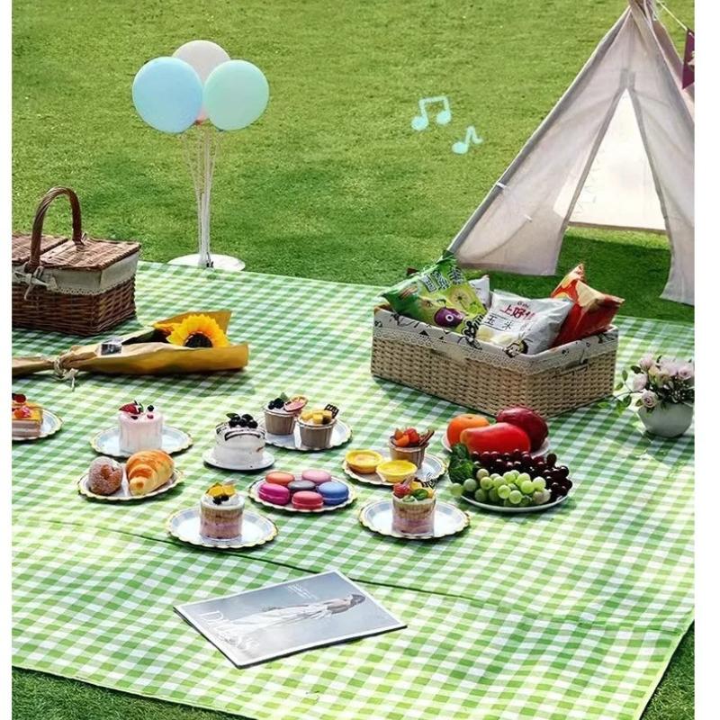Outdoor Waterproof Picnic Mat Thick Camping Beach Blanket Portable Seat Cushion Trunk Outdoor Camping Reusable Picnic Mats