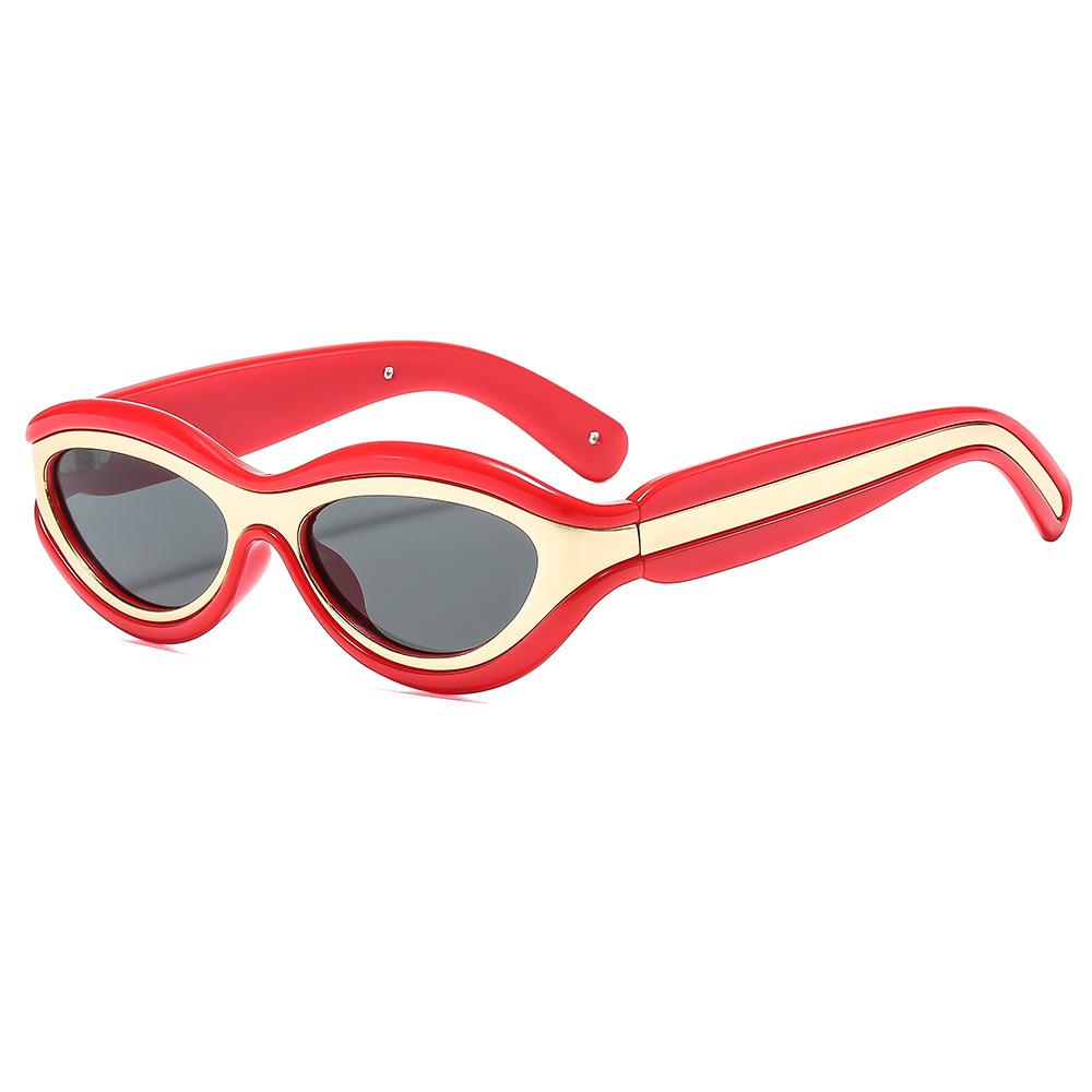 2024 High-End Tortoiseshell Cat-Eye Sunglasses for Women - Small Frame with UV Protection and Gradient Lenses