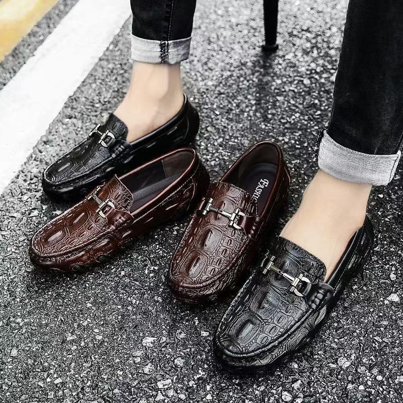 Men's Spring and Summer Casual Crocodile Pattern Leather Men's Leather Shoes Beans Shoes One Foot Pedal Men's Shoes