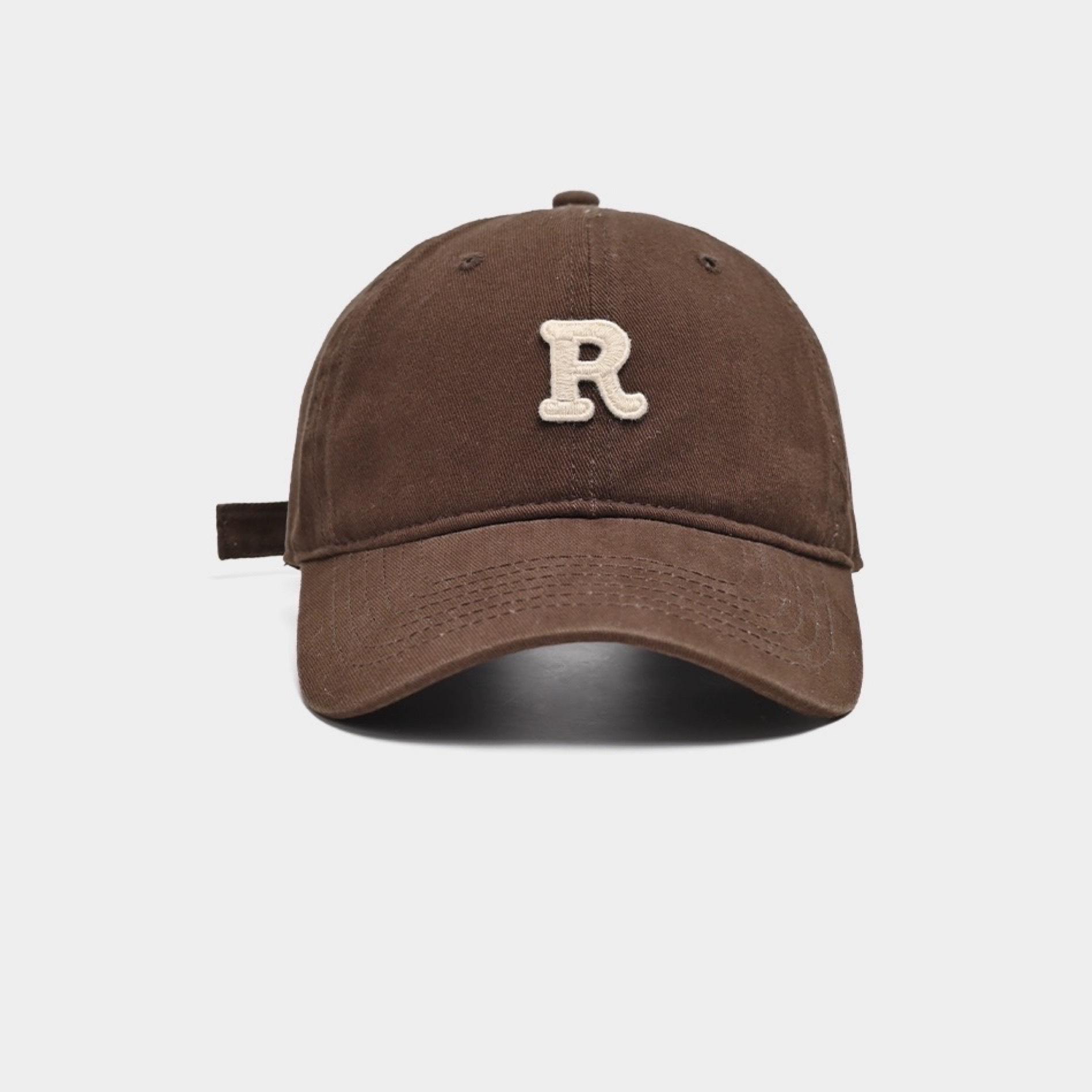 

Coffee colored Baseball Cap for Women with Big Head Slim Face and Small Versatile Sports Hat for Men Korean Style Baseball Cap Adjustable