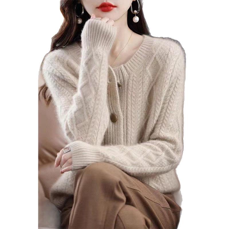 Schwerer Damen-Woll-Cardigan mit Drei-Nadel-Stich – Dick, Gemütlich und Vielseitig für Herbst und Winter
