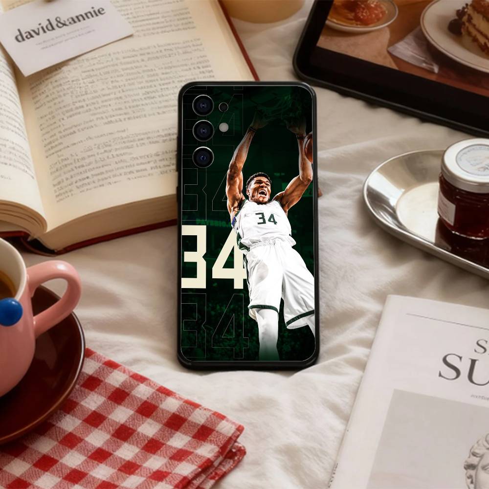 Custodia per Telefono Giannis Antetokounmpo 34 Per Samsung S 25,24,23,22,30,21,10,9,Ultra,Plus,Lite,FE,4,5 G Custodia Morbida Nera