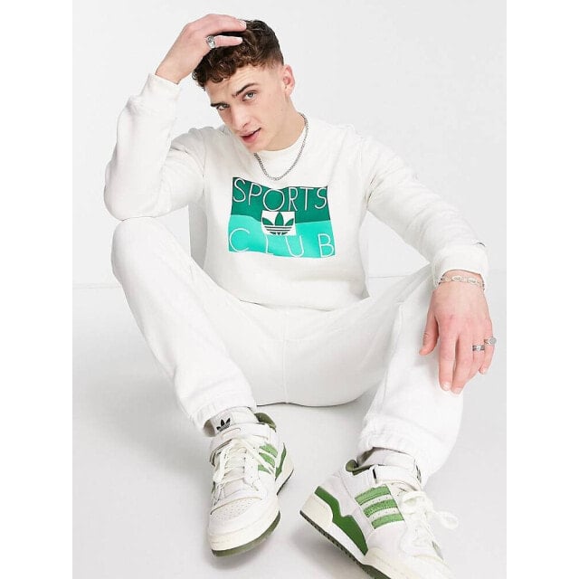 

Кремово-белая толстовка adidas Originals Sports Club с графикой спереди